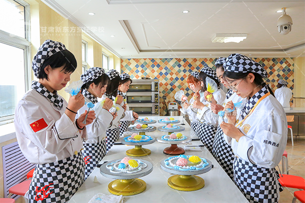 学厨师