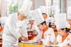 中考结束，初中毕业可以学技术吗？