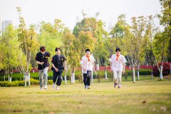 @普高、职高、中专、技校生遇到这些情况，别硬