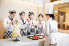 不是学历“降级”，是选择“升级”！本科毕业