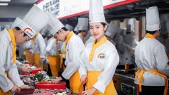 转行怕学不会、薪资低？