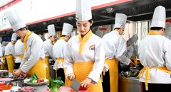 2026初高中成绩不好怎么办？职校也能上大学，烹