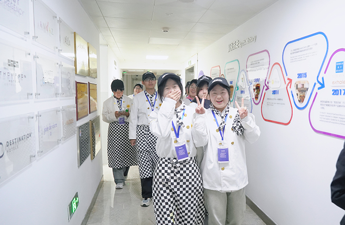 形象设计与直播运营-甘肃新东方烹饪学校
