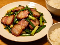 腊肉和什么菜炒最佳？