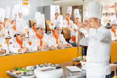 学技能，上职校，初中生也能上大学！甘肃新东